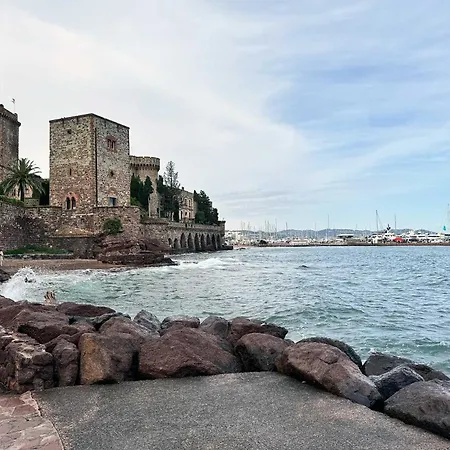 4br Luxury Family Loft - Walk To & Shopping, Air Cond & Sunny Terrace Totolulucannes Cannes